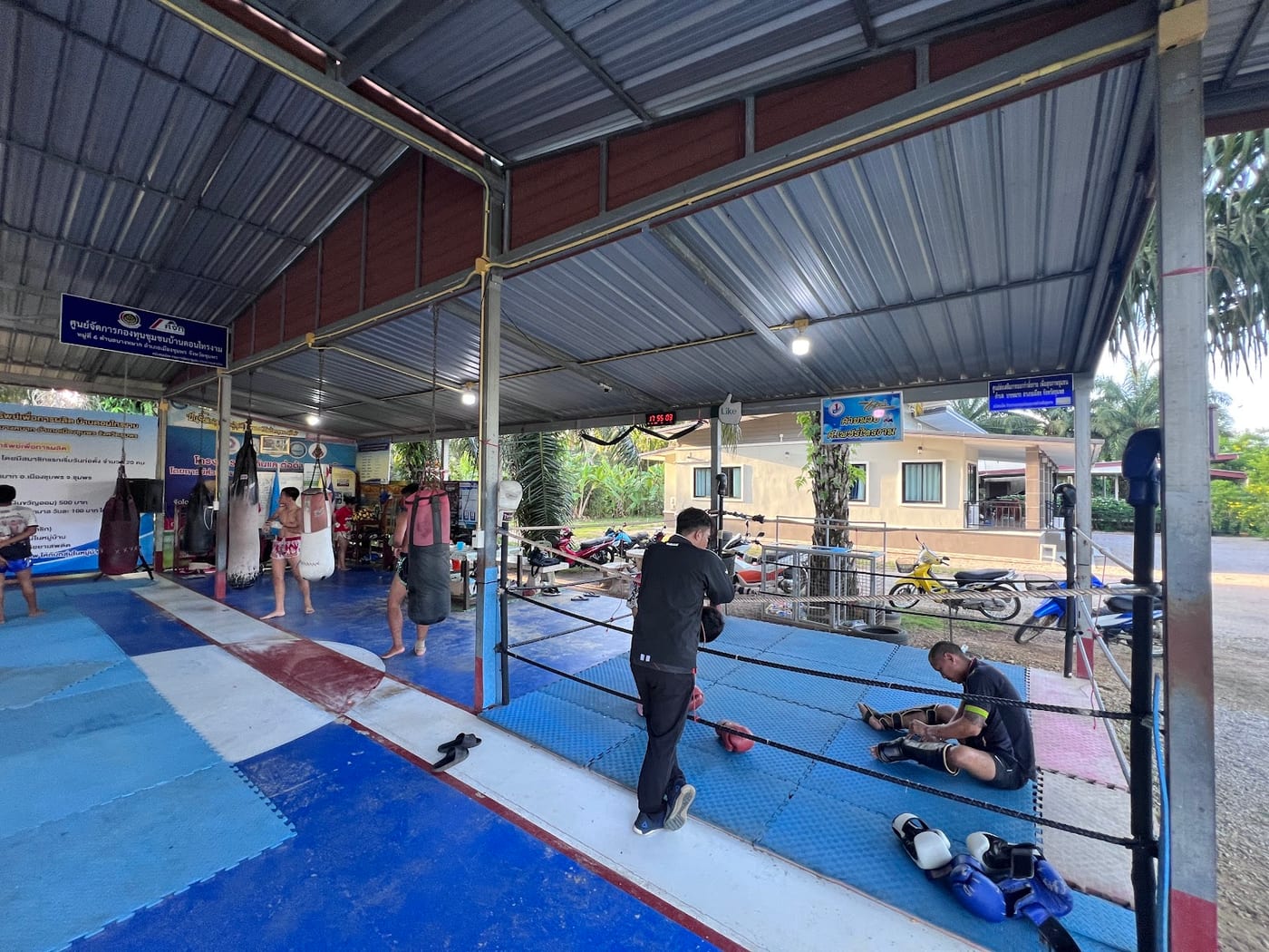 Photograph of ค่ายมวยศ.เพชรไทรงาม