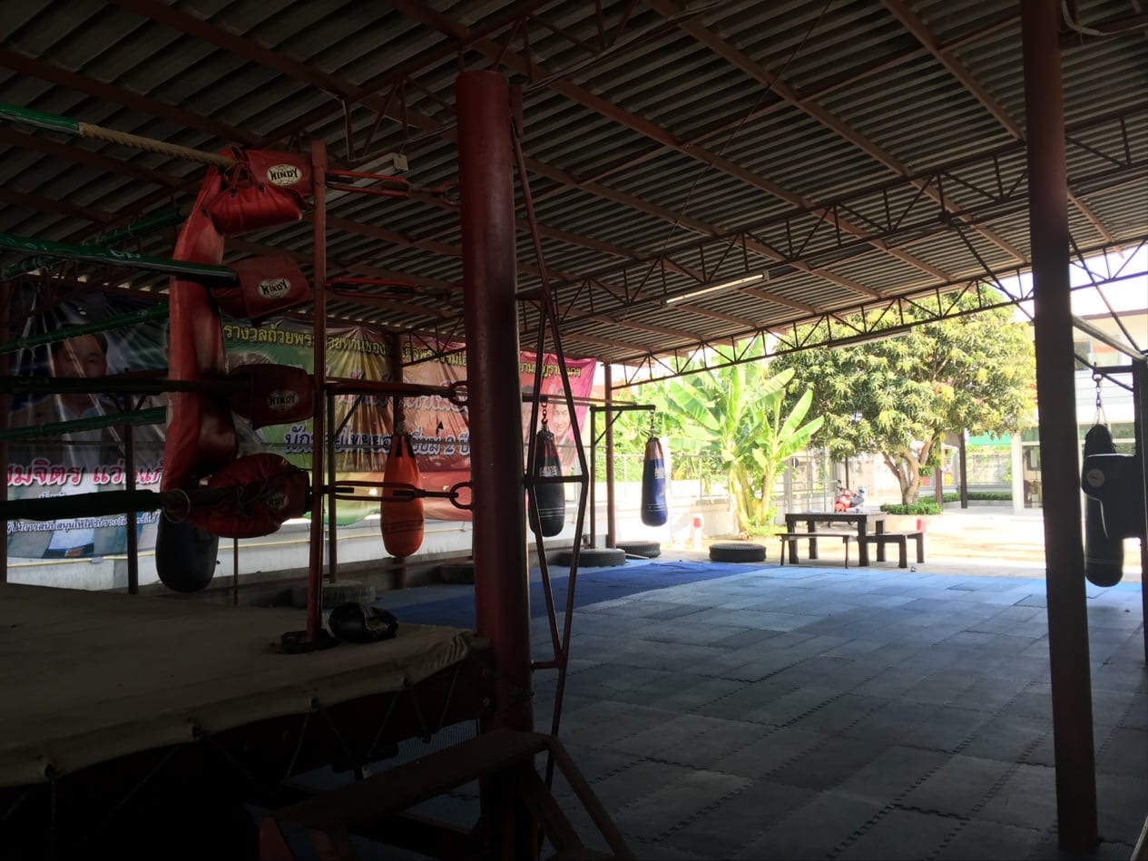 Photograph of ค่ายมวยจิตรเมืองนนท์