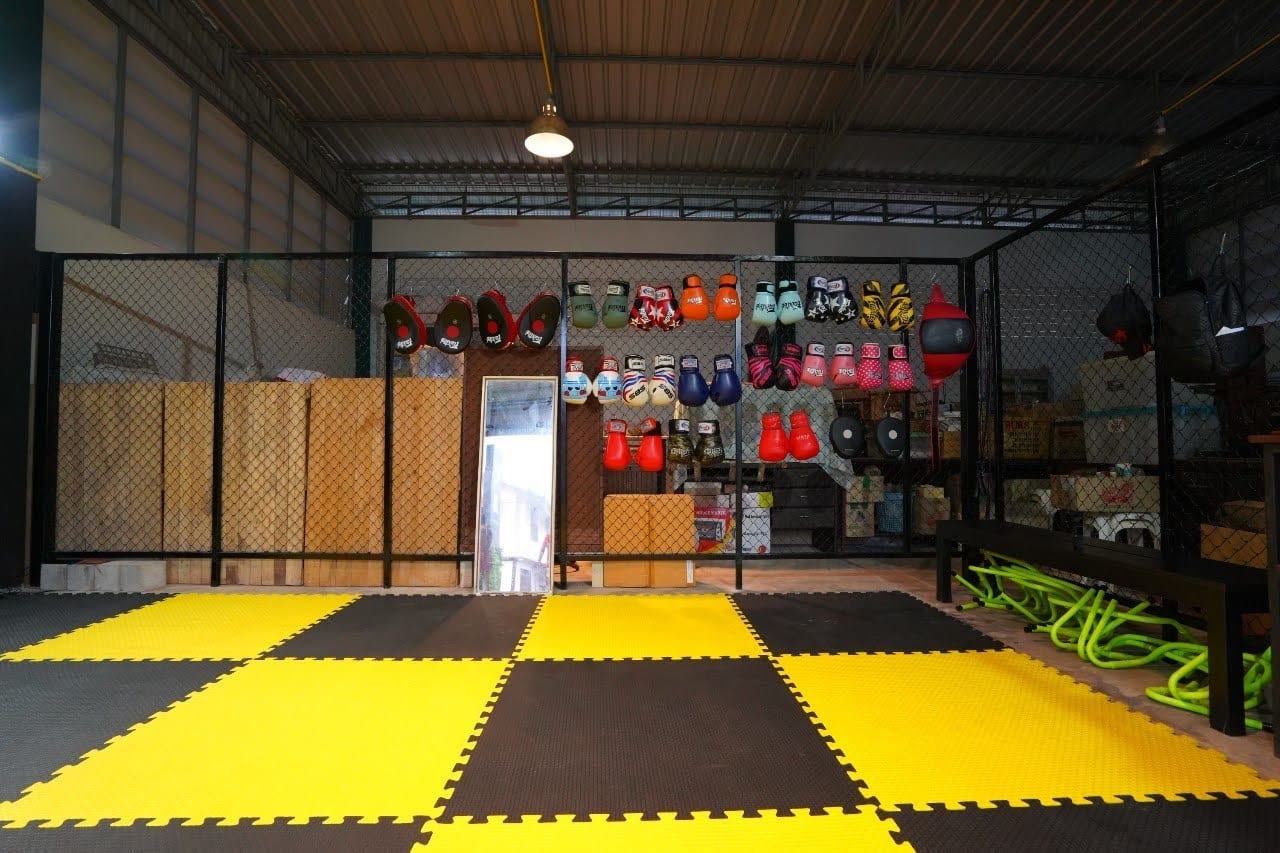 Photograph of Cheatday Gym